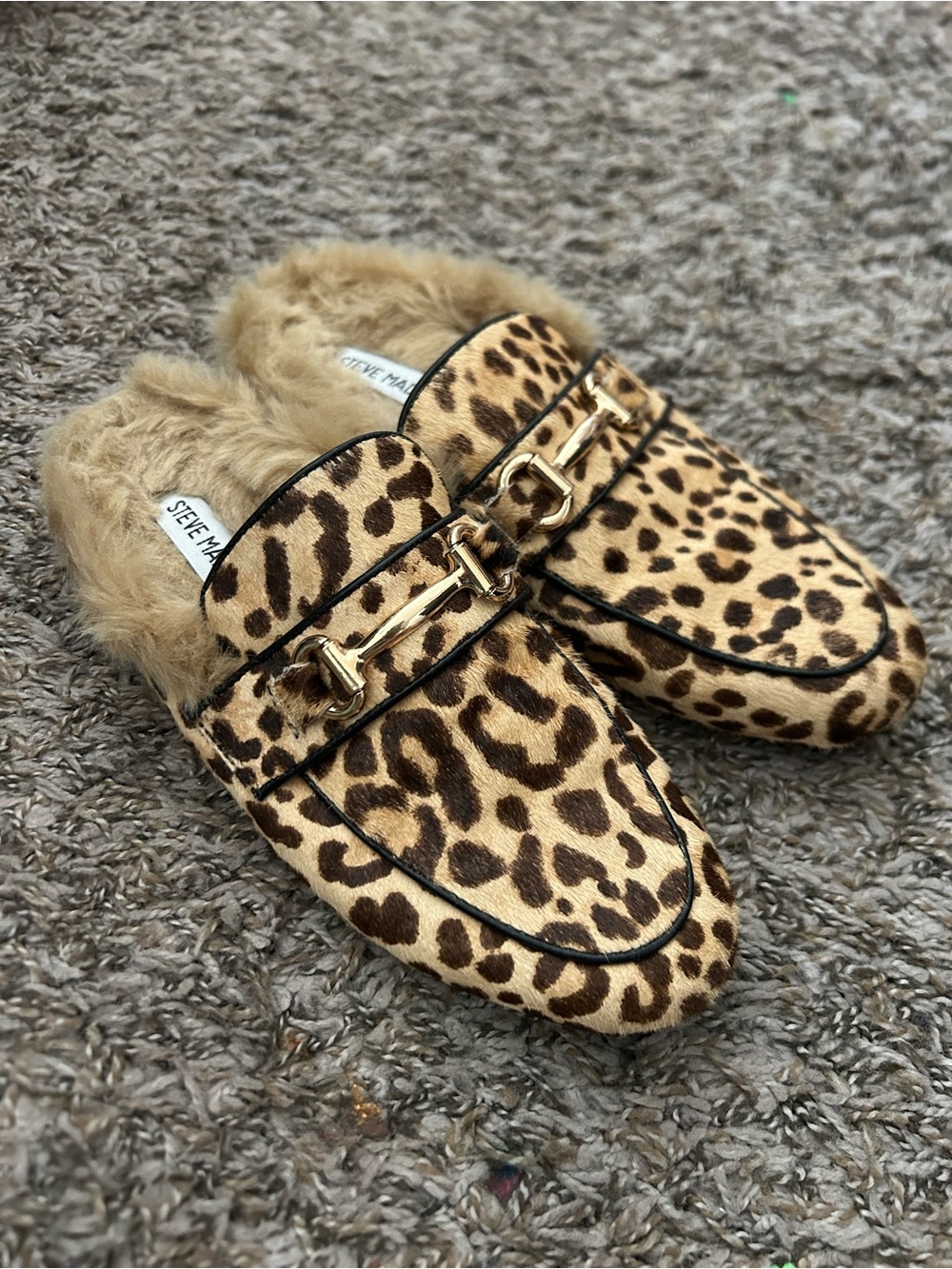 Steve Madden Jill-L Leopard Mules
Size 7 Calf Hair upper EUC